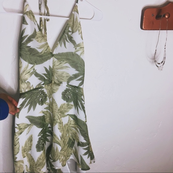 NWT BOHO Palm romper - Picture 5 of 6